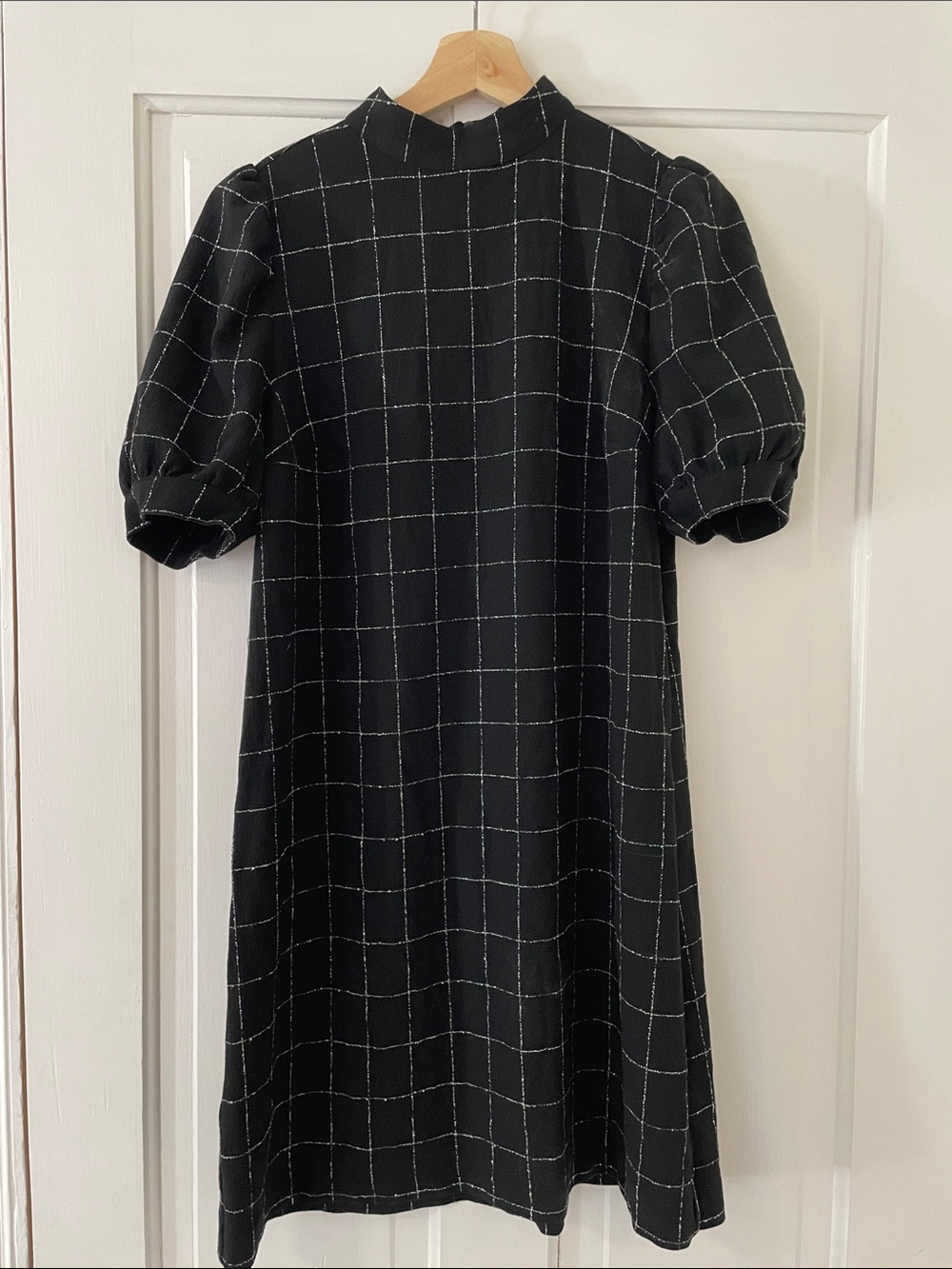 NEW LOFT Black Windowpane Mock Neck Puff-Sleeve Midi